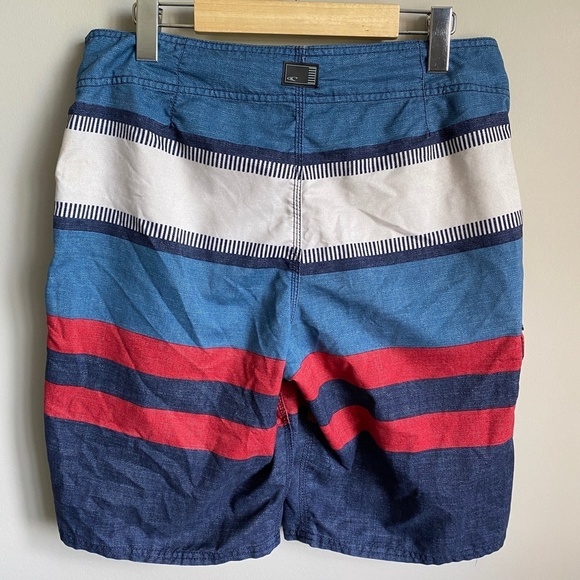 O'Neill Men's Blue Red White Board Shorts Size 32 - Picture 5 of 13